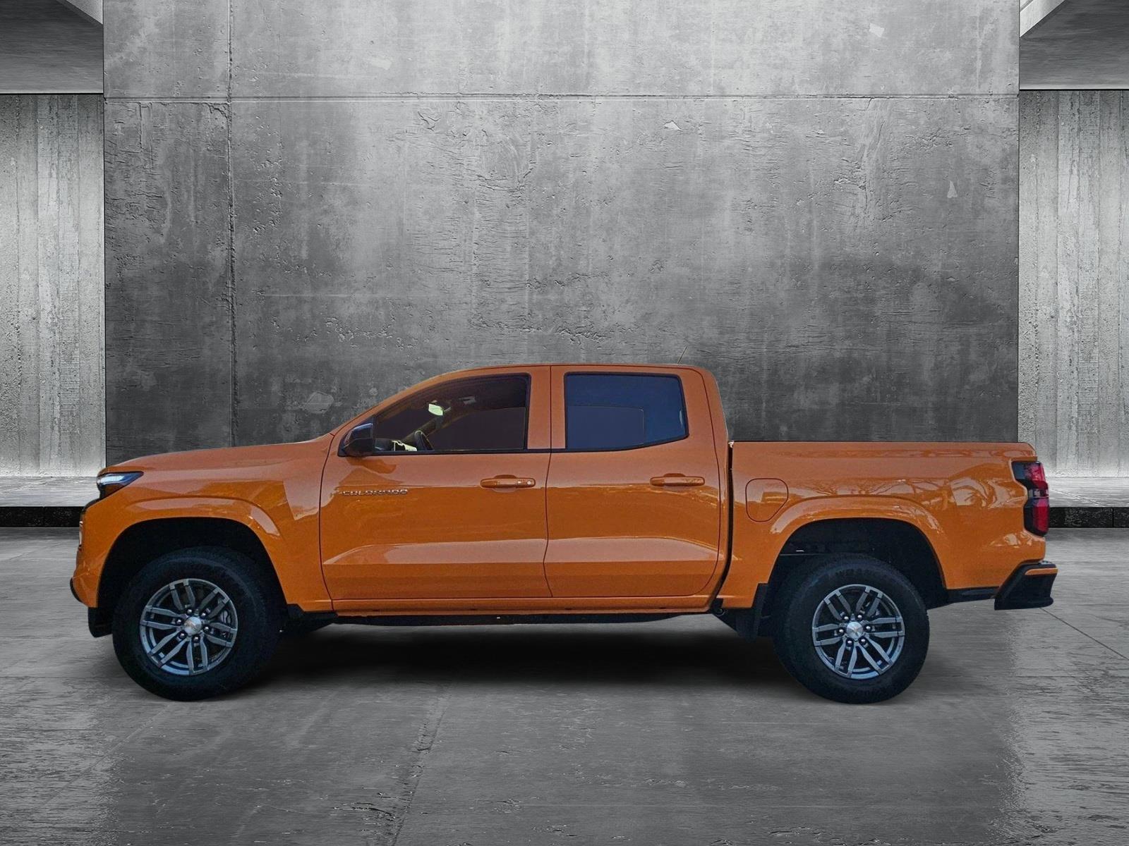 2025 Chevrolet Colorado Vehicle Photo in GREENACRES, FL 33463-3207