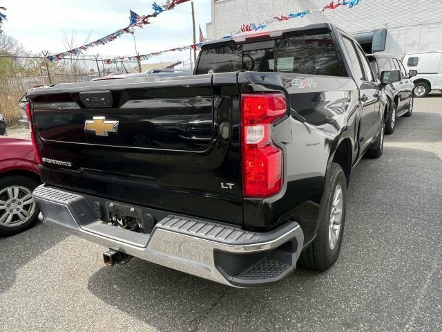 Used 2021 Chevrolet Silverado 1500 LT with VIN 3GCUYDETXMG324269 for sale in Roslyn, NY