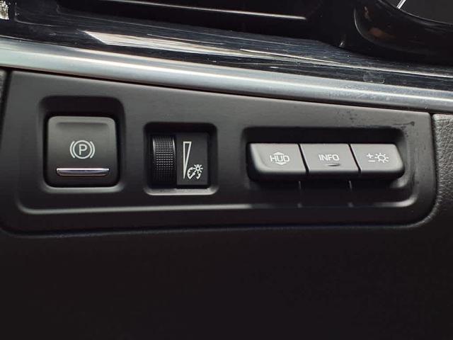 2024 Cadillac XT5 Vehicle Photo in San Antonio, TX 78230-1001
