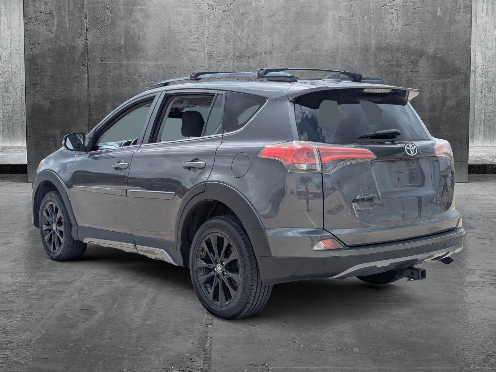 2018 Toyota RAV4 Vehicle Photo in Corpus Christi, TX 78415