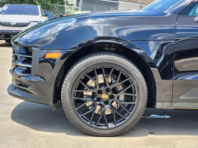 2020 Porsche Macan Vehicle Photo in HOUSTON, TX 77079