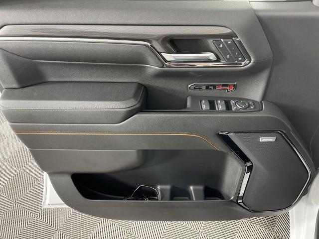 2024 GMC Sierra 1500 Vehicle Photo in GILBERT, AZ 85297-0402