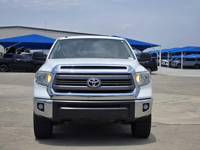 2014 Toyota Tundra 4WD Truck Vehicle Photo in DENTON, TX 76210-9321