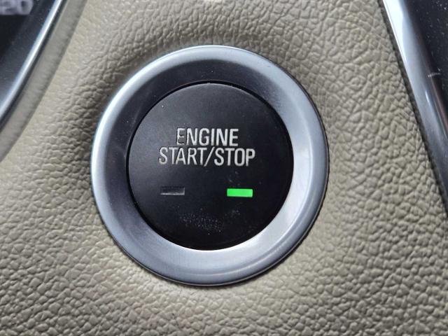 2023 Chevrolet Traverse Vehicle Photo in DENTON, TX 76210-9321