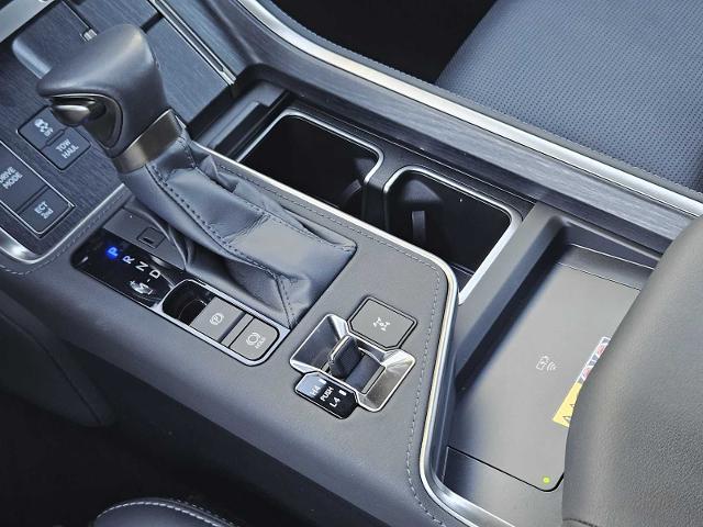 2024 Lexus GX 550 Vehicle Photo in FORT WORTH, TX 76132