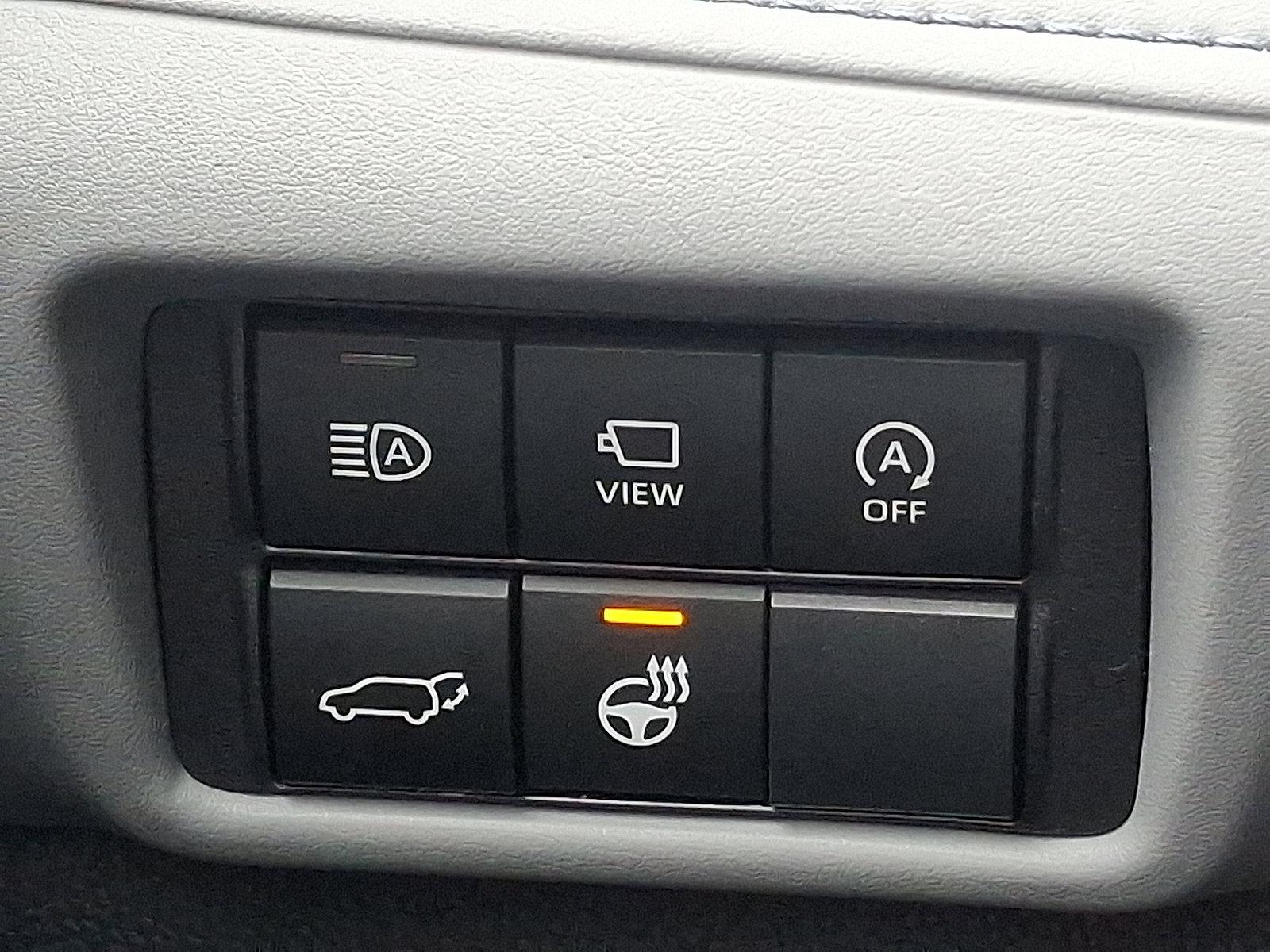 2023 Toyota Highlander Vehicle Photo in Harrisburg, PA 17111-1033