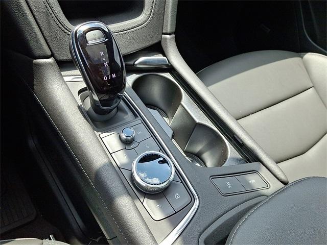 2025 Cadillac XT6 Vehicle Photo in ALLENTOWN, PA 18103-7399