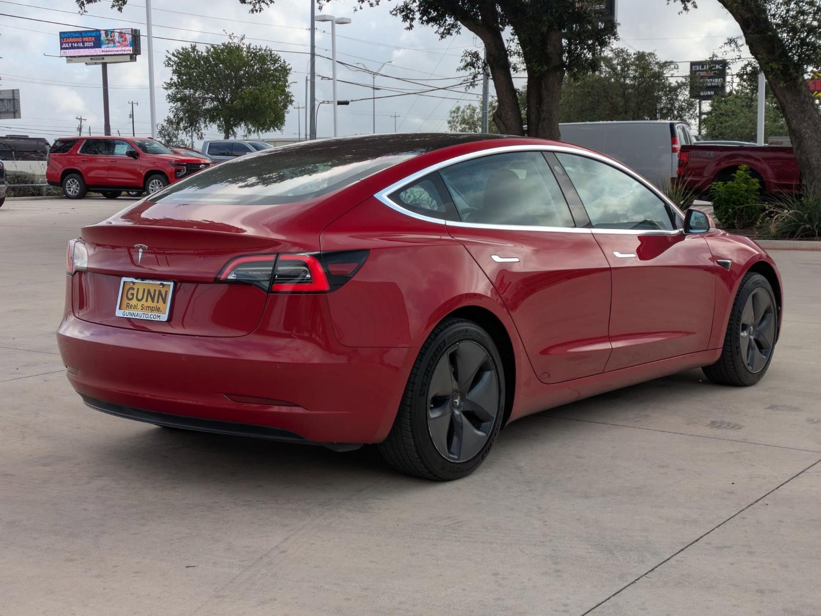 2018 Tesla Model 3 Vehicle Photo in SELMA, TX 78154-1460