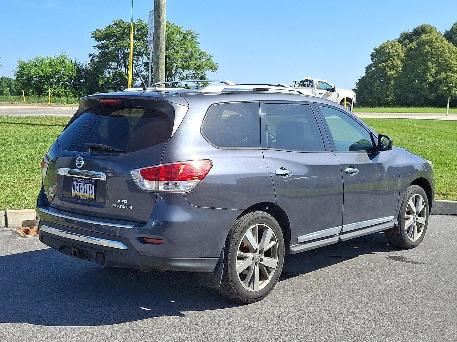 2013 Nissan Pathfinder Vehicle Photo in Mechanicsburg, PA 17050-2306