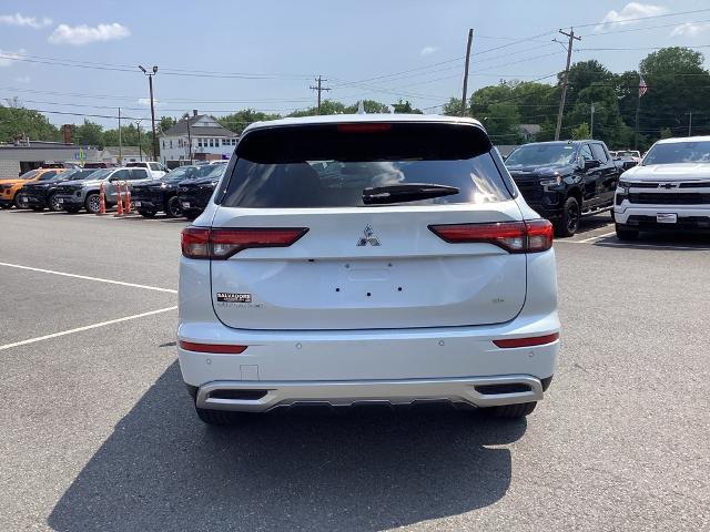 2023 Mitsubishi Outlander Vehicle Photo in Gardner, MA 01440