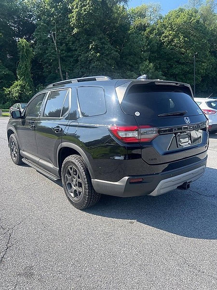 2023 Honda Pilot Vehicle Photo in Harrisburg, PA 17111