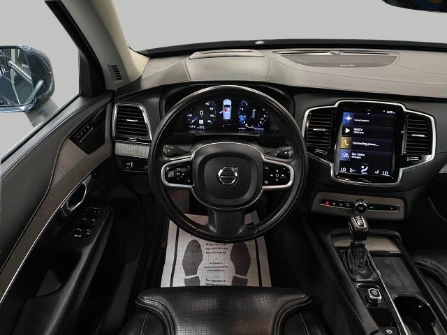 2022 Volvo XC90 Vehicle Photo in Appleton, WI 54913