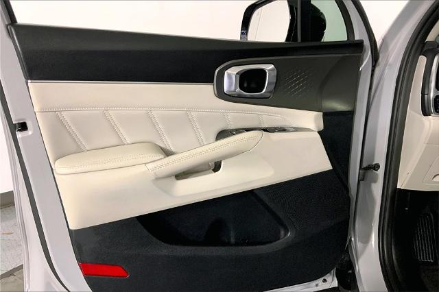 2023 Kia Sorento Vehicle Photo in Lees Summit, MO 64086