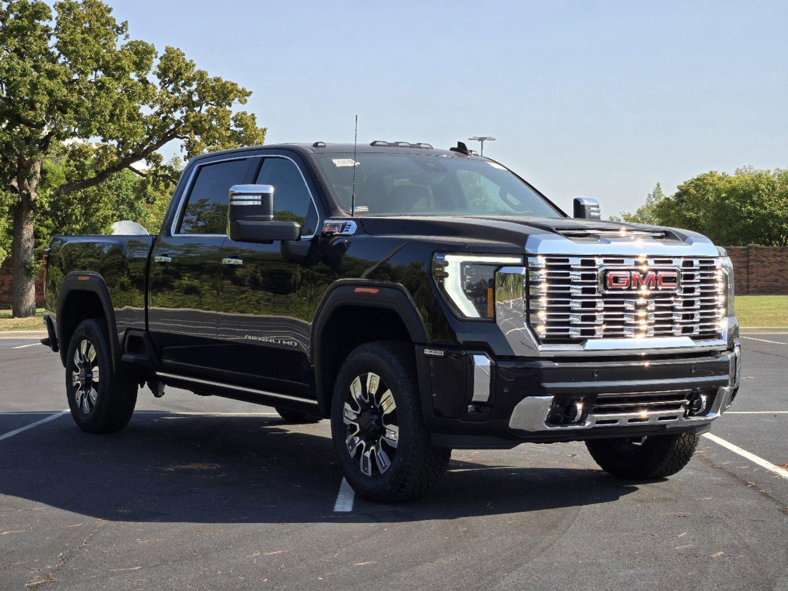 2024 GMC Sierra 2500 HD Vehicle Photo in DALLAS, TX 75209-3016