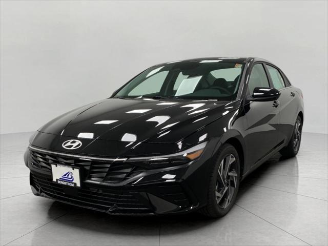 2025 Hyundai ELANTRA Vehicle Photo in Appleton, WI 54913