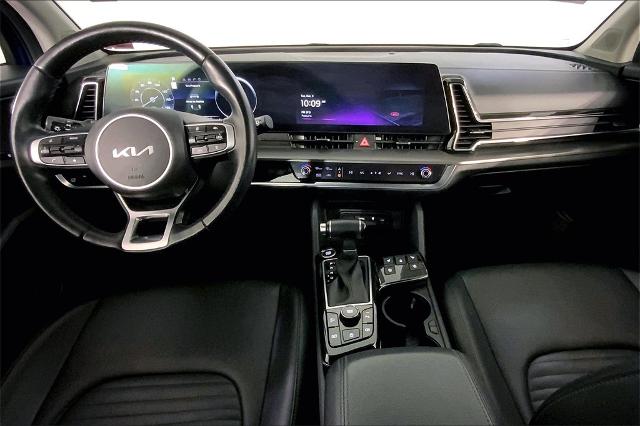 2023 Kia Sportage Vehicle Photo in Lees Summit, MO 64086