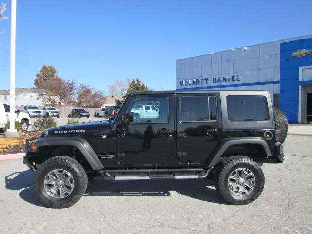 Used 2018 Jeep Wrangler JK Unlimited Rubicon with VIN 1C4BJWFG2JL909452 for sale in Springdale, AR