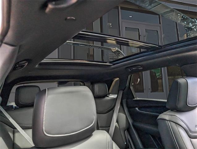 2024 Cadillac XT5 Vehicle Photo in LITTLETON, CO 80124-2754
