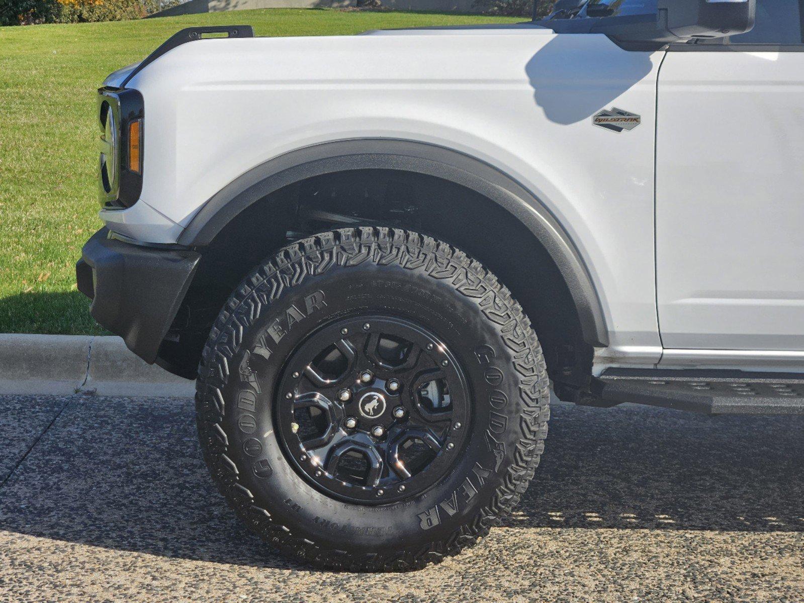 2022 Ford Bronco Vehicle Photo in Fort Worth, TX 76132