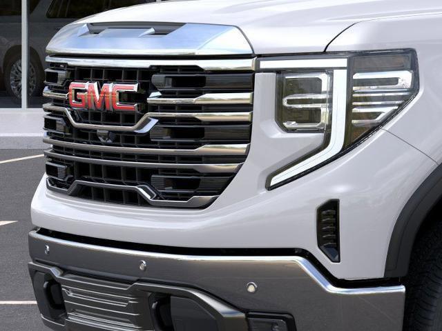 2025 GMC Sierra 1500 Vehicle Photo in LEOMINSTER, MA 01453-2952