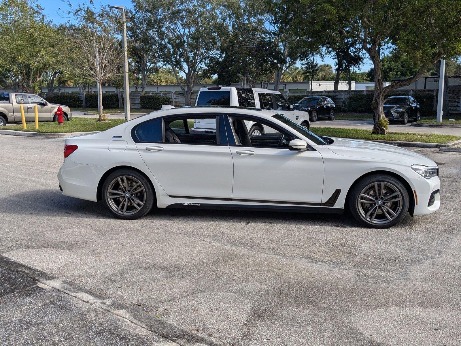 2018 BMW 740e xDrive iPerformance Vehicle Photo in West Palm Beach, FL 33417