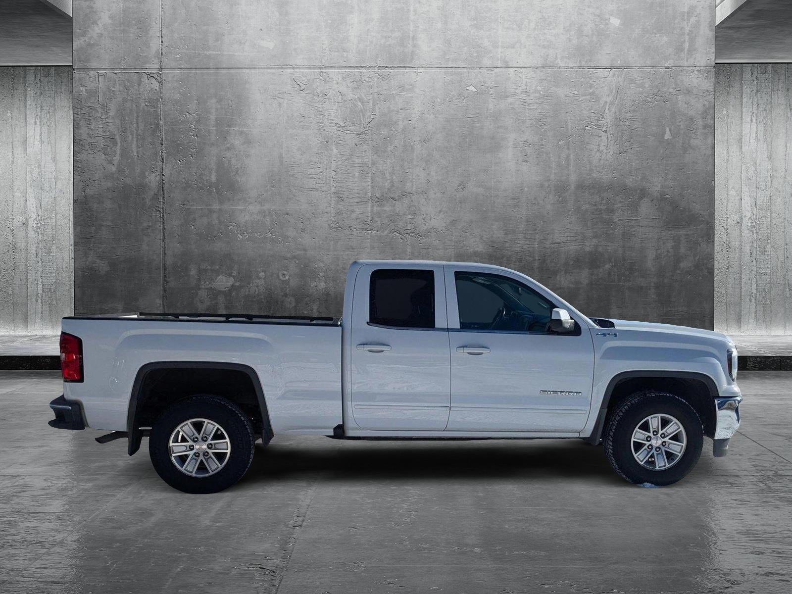 2018 GMC Sierra 1500 Vehicle Photo in LONE TREE, CO 80124-2750