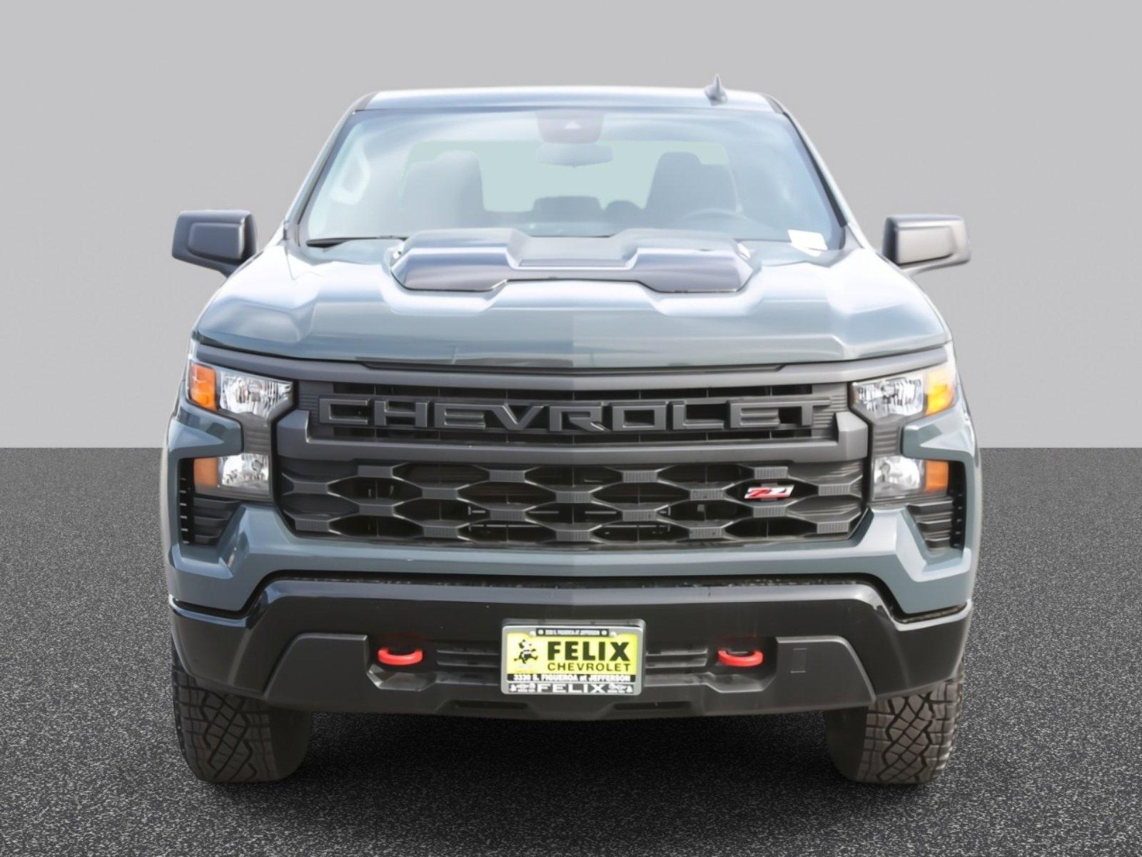 2025 Chevrolet Silverado 1500 Vehicle Photo in LOS ANGELES, CA 90007-3794