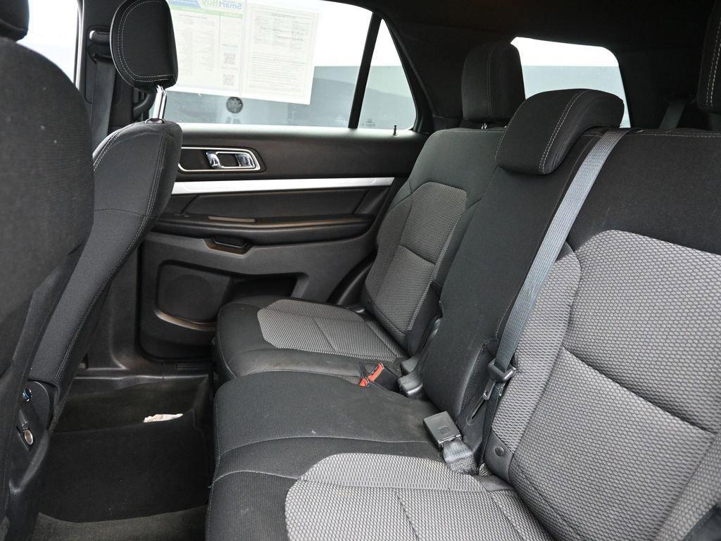 2016 Ford Explorer Vehicle Photo in Cedar Rapids, IA 52402