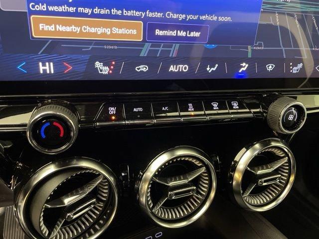 2025 Chevrolet Blazer EV Vehicle Photo in PHOENIX, AZ 85014-3381