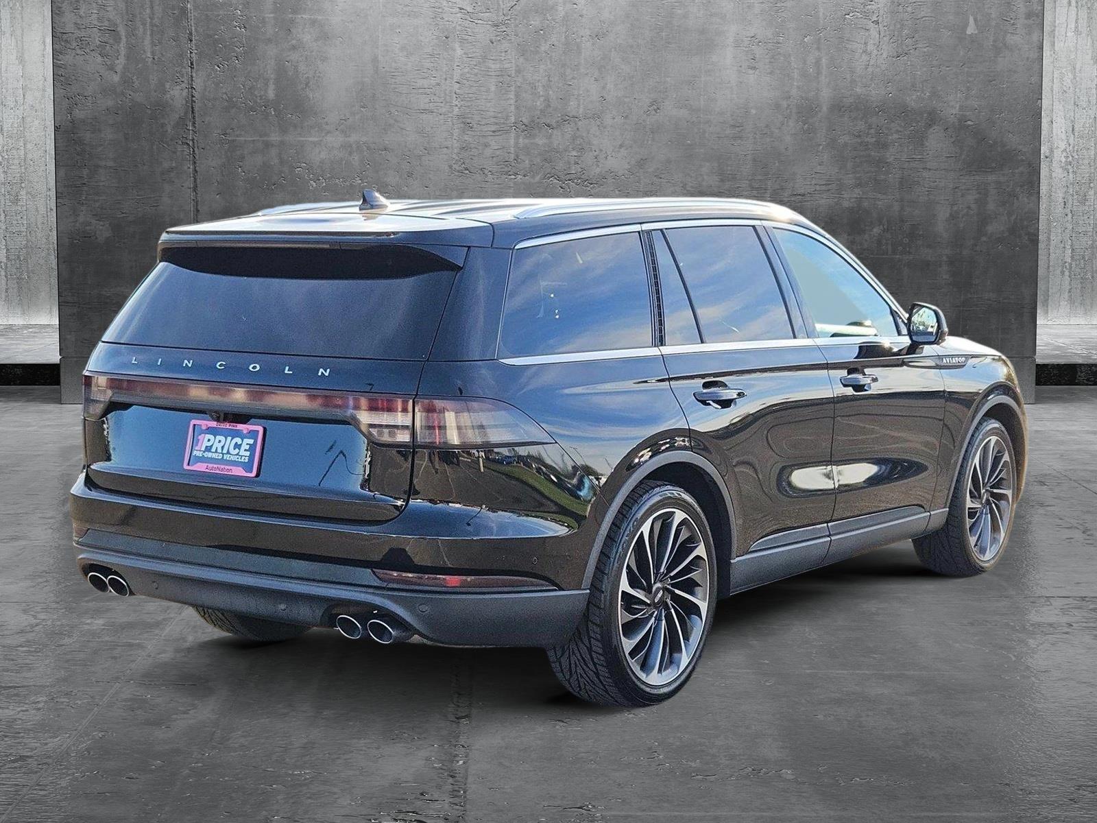 2021 Lincoln Aviator Vehicle Photo in MESA, AZ 85206-4395