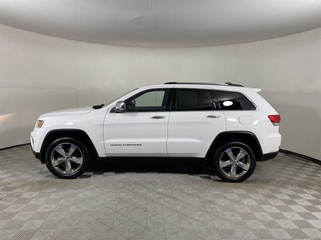 2016 Jeep Grand Cherokee Vehicle Photo in MEDINA, OH 44256-9001