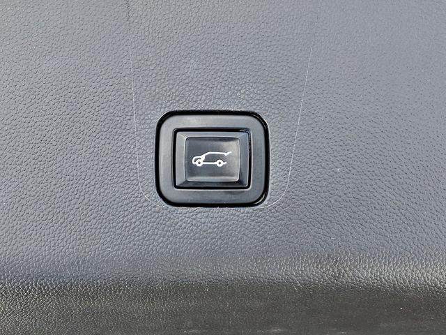 2021 Chevrolet Traverse Vehicle Photo in PAWLING, NY 12564-3219