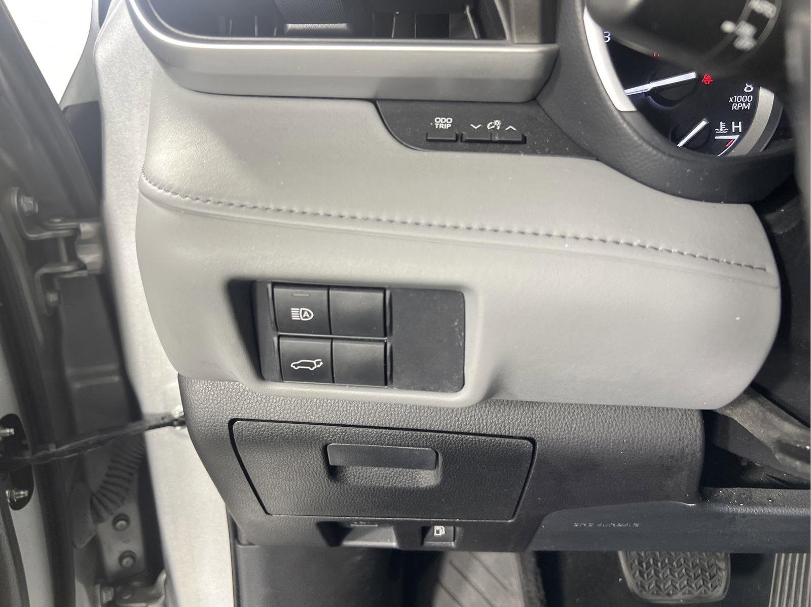 2021 Toyota Highlander Vehicle Photo in GEORGETOWN, TX 78626-7508