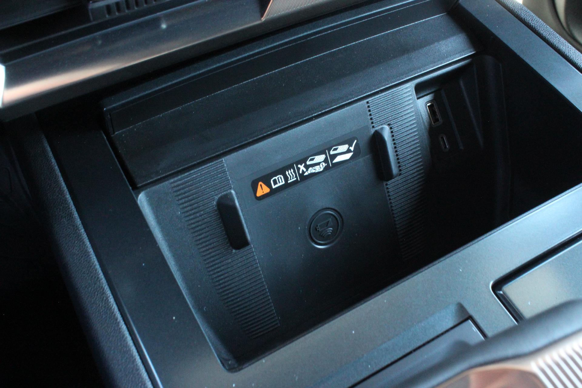 2025 GMC HUMMER EV SUV Vehicle Photo in AURORA, CO 80012-4011