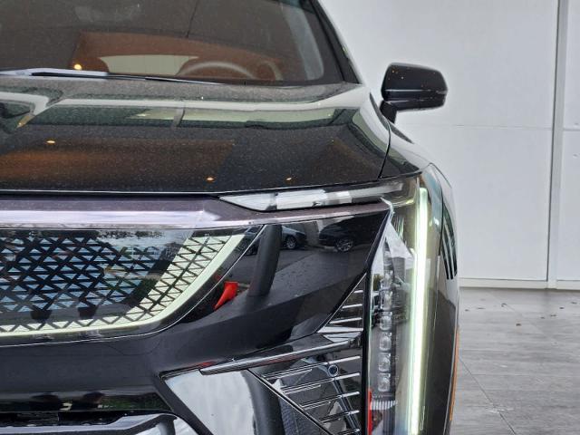 2025 Cadillac OPTIQ Vehicle Photo in HOUSTON, TX 77079