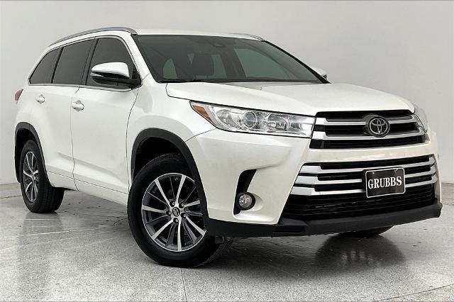 2018 Toyota Highlander Vehicle Photo in San Antonio, TX 78230