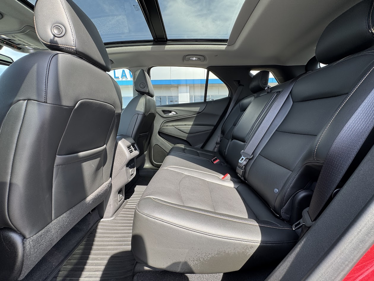 2020 Chevrolet Equinox Vehicle Photo in BOONVILLE, IN 47601-9633