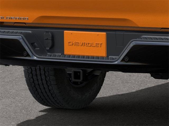 2025 Chevrolet Colorado Vehicle Photo in ENGLEWOOD, CO 80113-6708