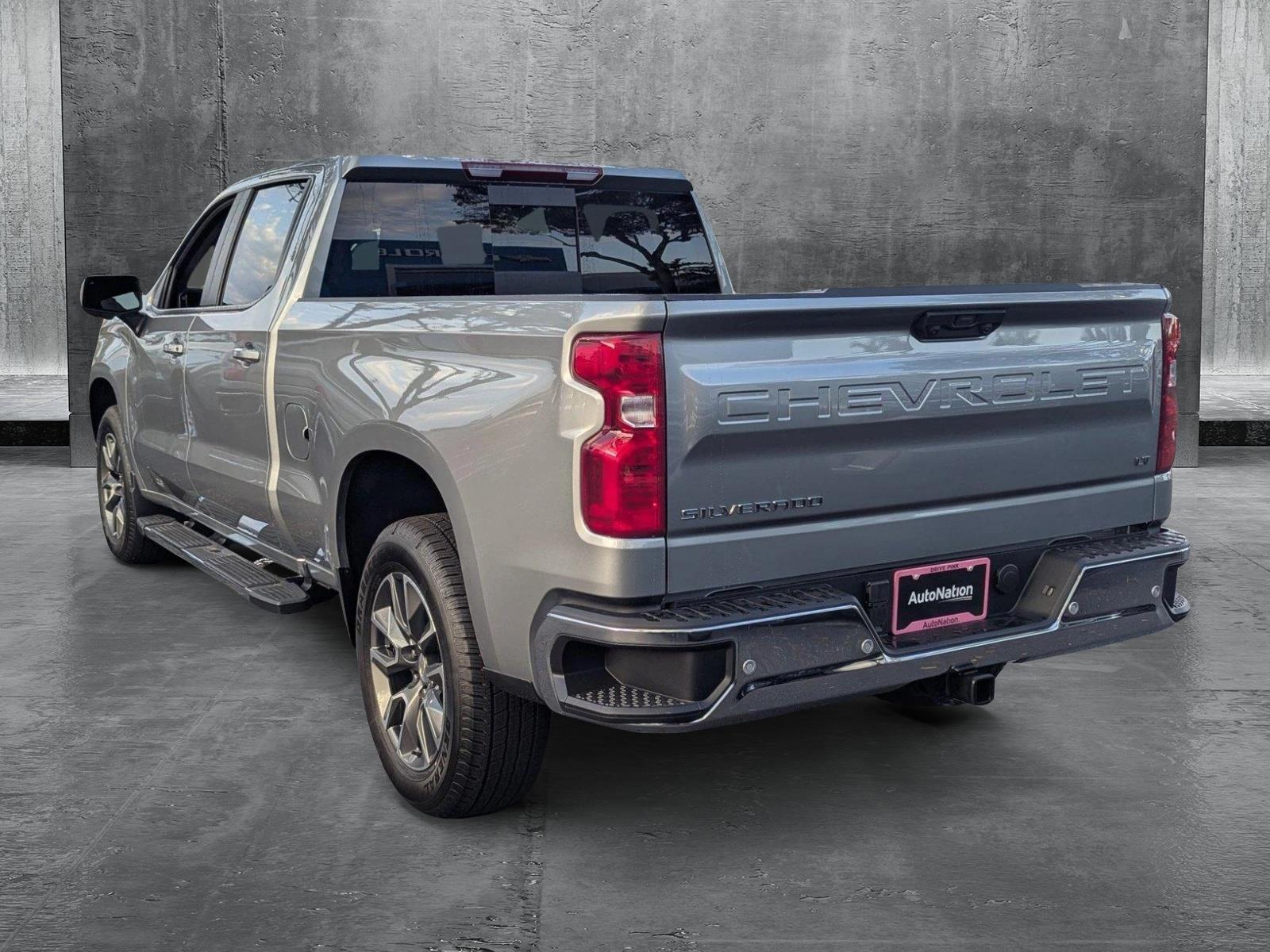 2025 Chevrolet Silverado 1500 Vehicle Photo in GREENACRES, FL 33463-3207