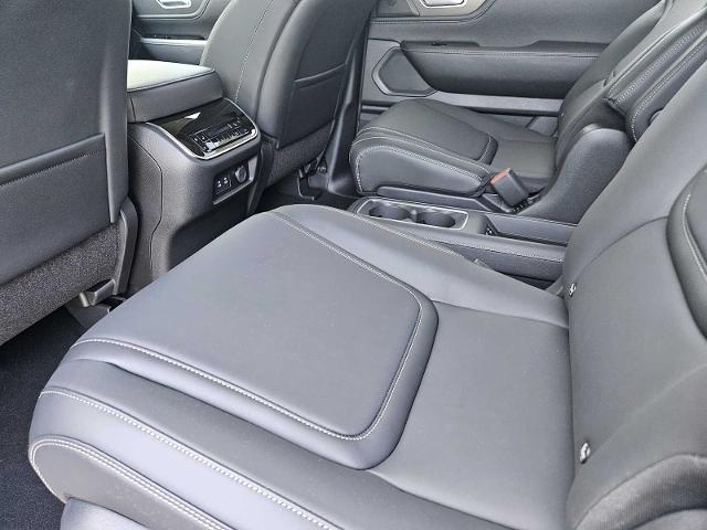 2025 INFINITI QX80 Vehicle Photo in Fort Worth, TX 76132