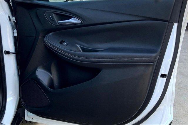 2021 Buick Encore GX Vehicle Photo in TOPEKA, KS 66609-0000