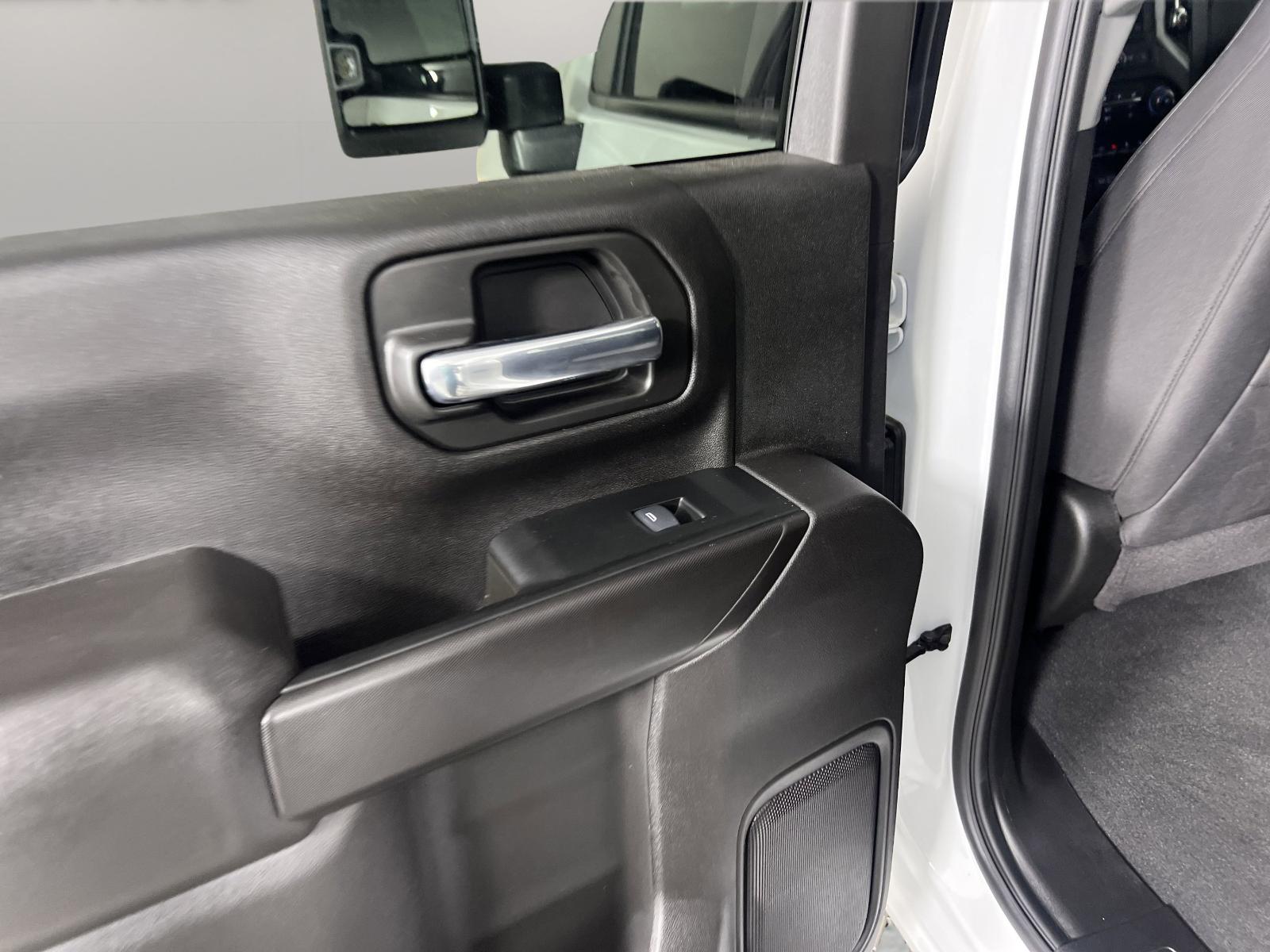 2025 Chevrolet Silverado 2500 HD Vehicle Photo in GEORGETOWN, TX 78626-7508