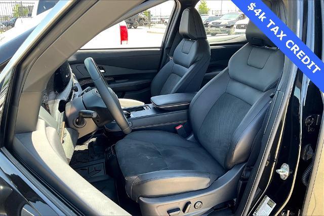 2023 Nissan ARIYA Vehicle Photo in Grapevine, TX 76051