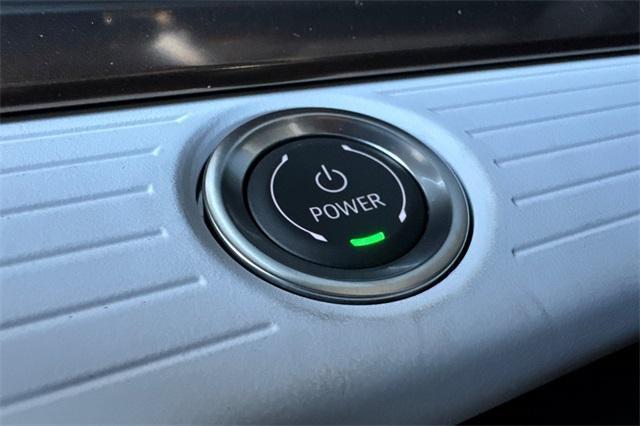 2025 GMC HUMMER EV SUV Vehicle Photo in ELK GROVE, CA 95757-8703