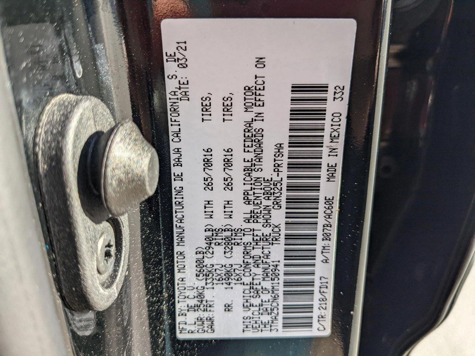 2021 Toyota Tacoma 2WD Vehicle Photo in Davie, FL 33331