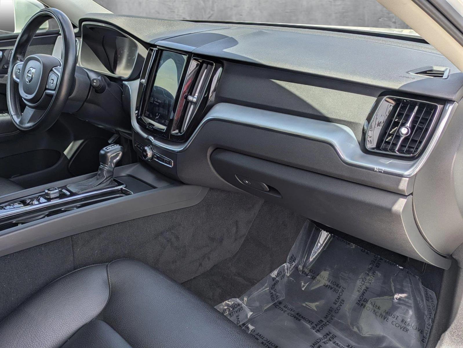 2018 Volvo XC60 Vehicle Photo in Tustin, CA 92782