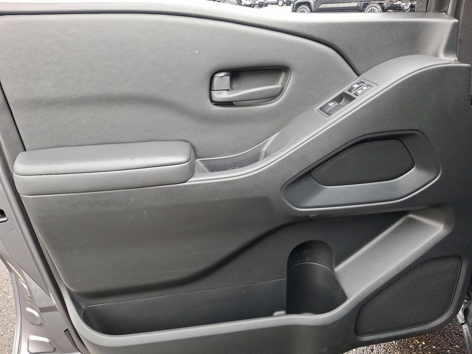 2023 Nissan Frontier Vehicle Photo in Trevose, PA 19053