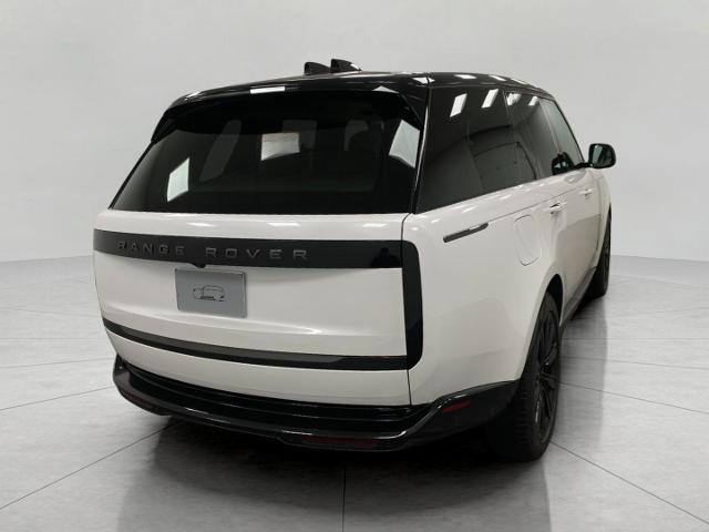 2025 Range Rover Vehicle Photo in Appleton, WI 54913