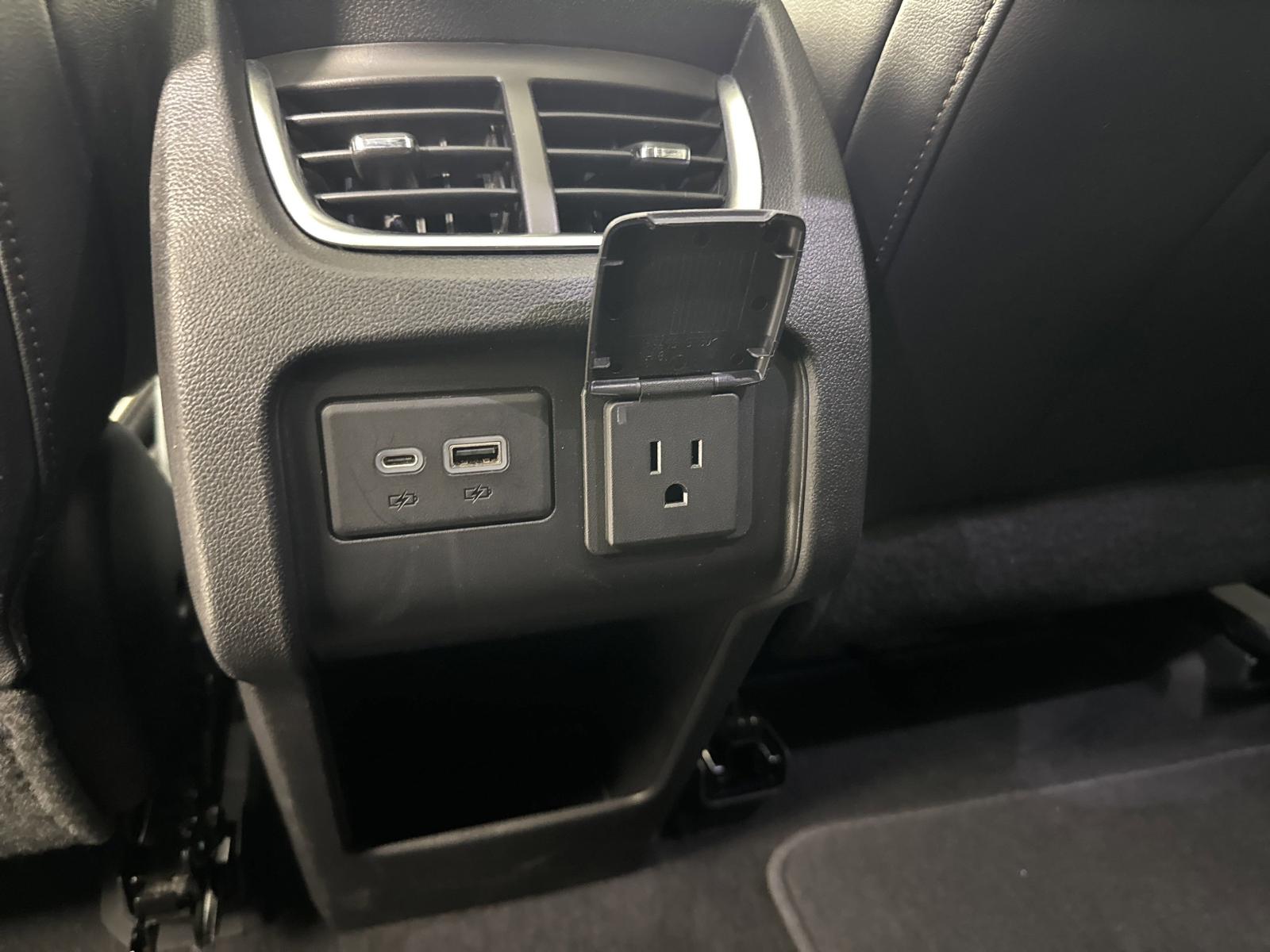 2020 Chevrolet Blazer Vehicle Photo in GEORGETOWN, TX 78626-7508