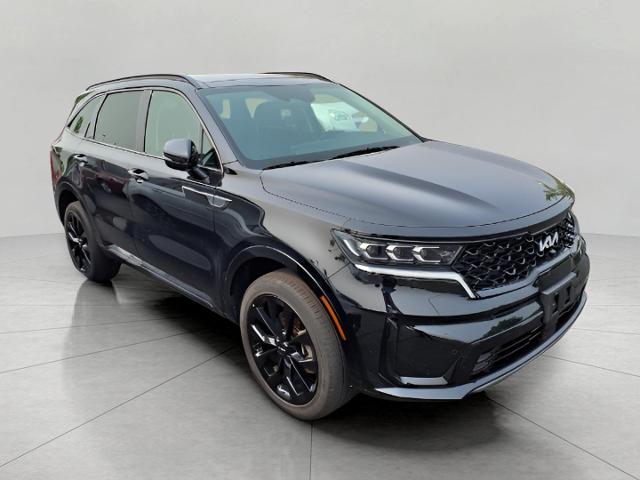 2023 Kia Sorento Vehicle Photo in Oshkosh, WI 54904